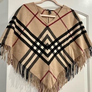 Burberry 100% Lambswool Poncho w/fringe detail - One Size